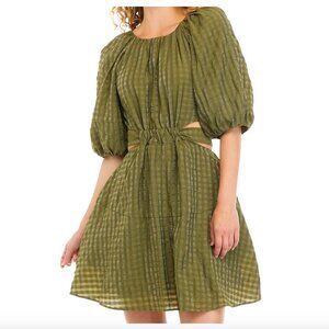 Moon River Women's Plaid Mini Dress, Cutout Dress Puff Sleeves Waist Tie, Small